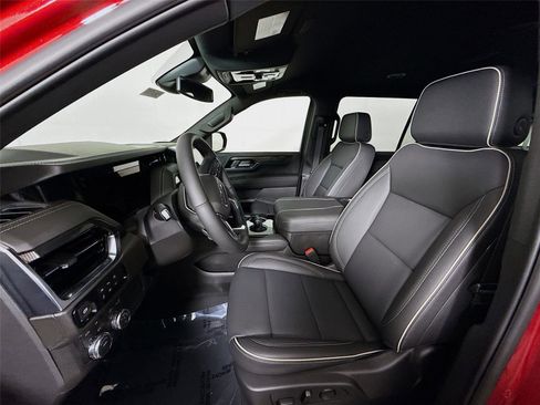 New 2026 GMC Yukon XL Elevation AWD/4WD image 16