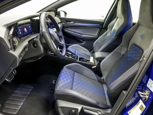 Used 2025 Volkswagen Golf w/ Euro Style Package image 8