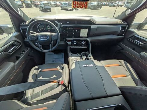 New 2026 GMC Sierra 3500 AT4 w/ AT4 Premium Plus Package AWD/4WD image 31