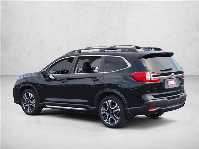 Used 2024 Subaru Ascent Limited w/ Technology Package AWD/4WD image 7