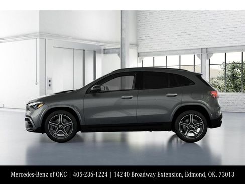 Used 2026 Mercedes-Benz GLA 250 GLA  250 image 34