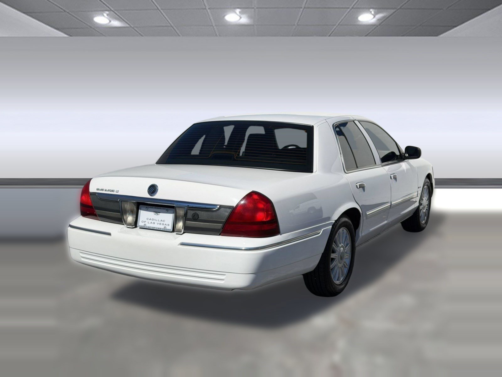 Used 2011 Mercury Grand Marquis LS RWD image 8