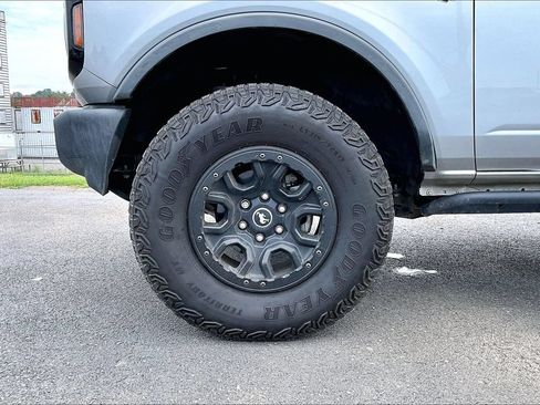 Used 2022 Ford Bronco Wildtrak AWD/4WD image 2