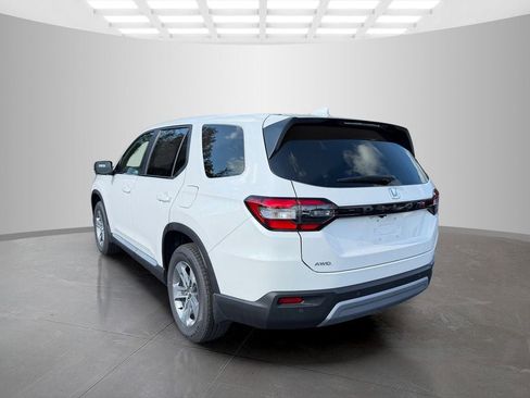 New 2025 Honda Pilot EX-L image 4