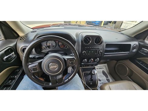 Used 2014 Jeep Patriot High Altitude image 11