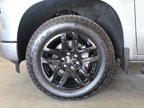 Used 2026 Chevrolet Silverado 1500 RST w/ RST Select Package AWD/4WD image 25
