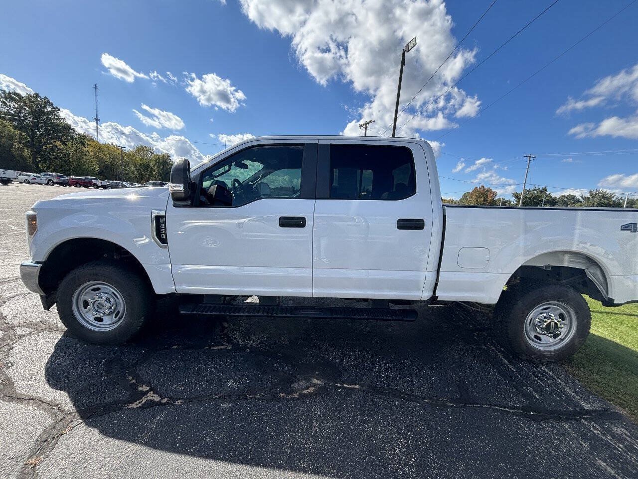 Used 2019 Ford F250 XL w/ Power Equipment Group AWD/4WD image 1