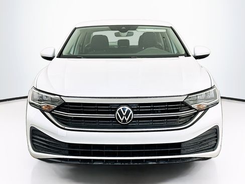 Used 2024 Volkswagen Jetta S FWD image 2