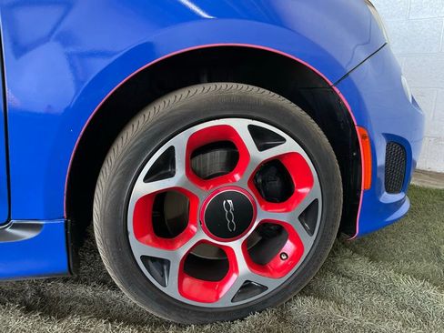 Used 2016 FIAT 500 Turbo image 12