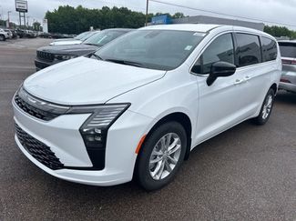 New 2027 Chrysler Pacifica Select AWD/4WD video 1