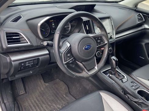 Used 2019 Subaru Crosstrek 2.0i Limited w/ Moonroof Package w/Navigation AWD/4WD image 8