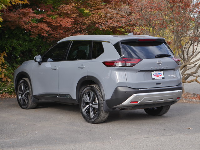 Certified 2023 Nissan Rogue Platinum w/ Platinum Premium Package AWD/4WD image 19