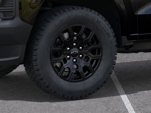 New 2026 Chevrolet Colorado W/T w/ WT Custom Package AWD/4WD image 9