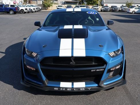 Used 2021 Ford Mustang Shelby GT500 w/ Carbon Fiber Track Pack image 13