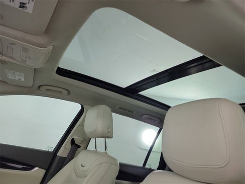 Certified 2023 Cadillac XT6 Premium Luxury w/ Technology Package image 18