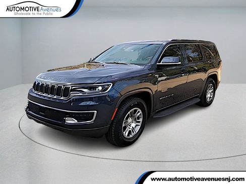 Used 2022 Jeep Wagoneer Series I w/ Convenience Group I image 1
