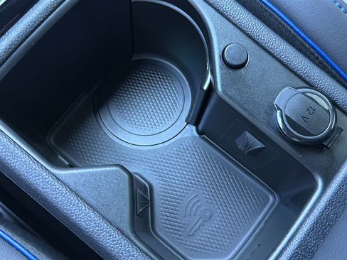 Used 2025 Volkswagen Golf R Black Edition image 33