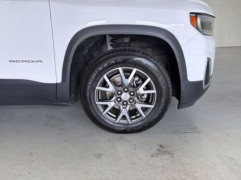 Certified 2020 GMC Acadia SLE w/ Driver Convenience Package FWD image 14
