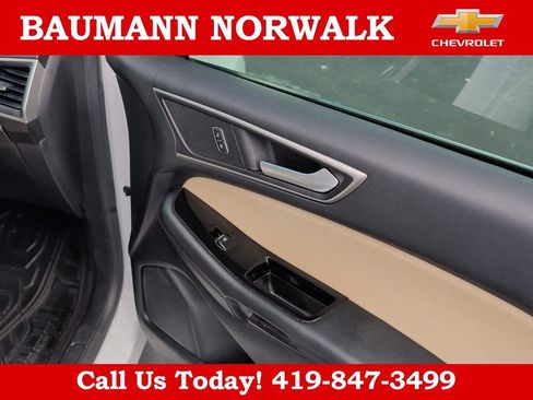 Used 2016 Ford Edge SEL w/ Equipment Group 201A AWD/4WD image 13