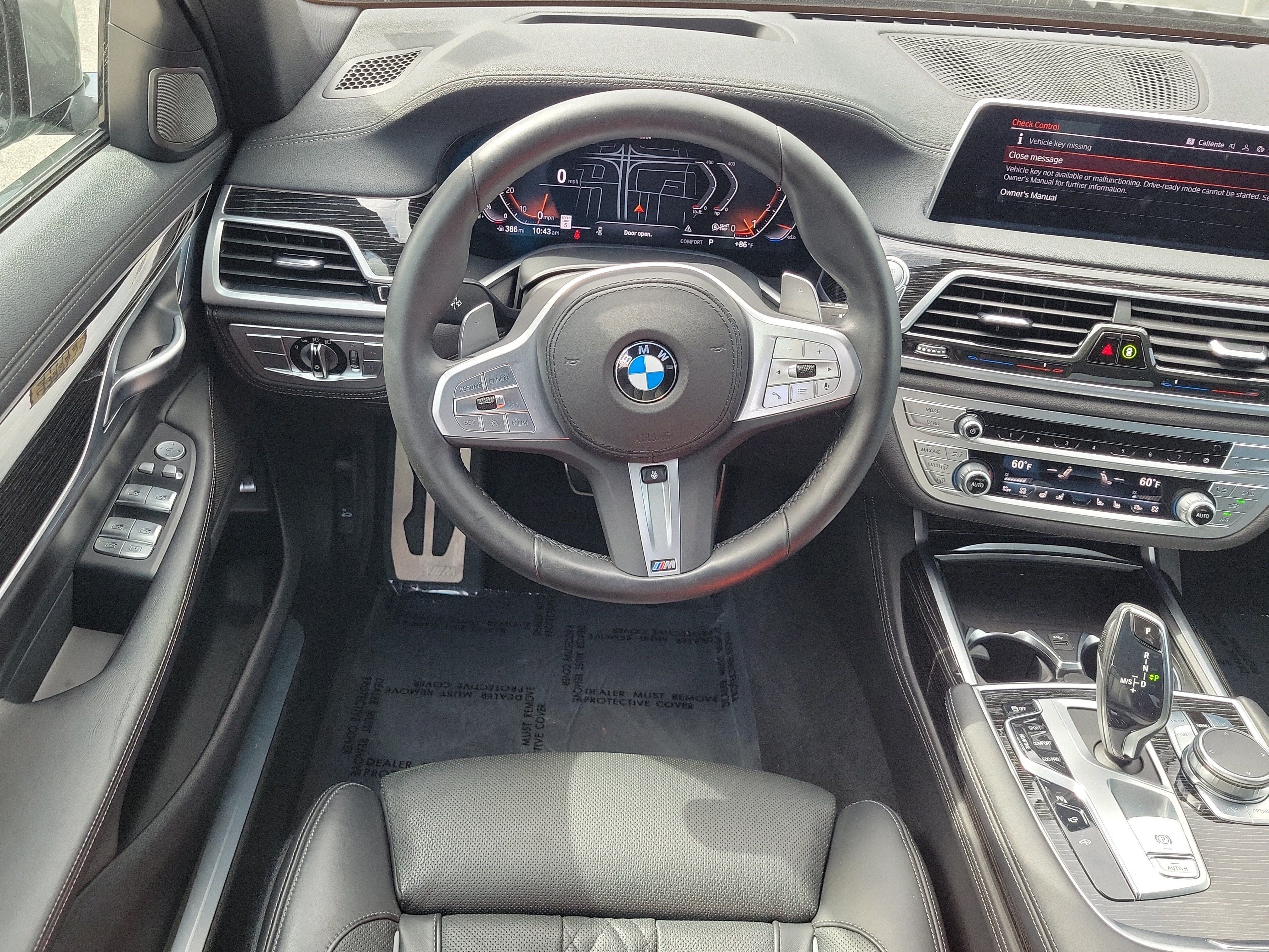 Used 2022 BMW 740i w/ M Sport Package RWD image 18