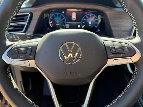New 2026 Volkswagen Atlas SEL AWD/4WD image 17