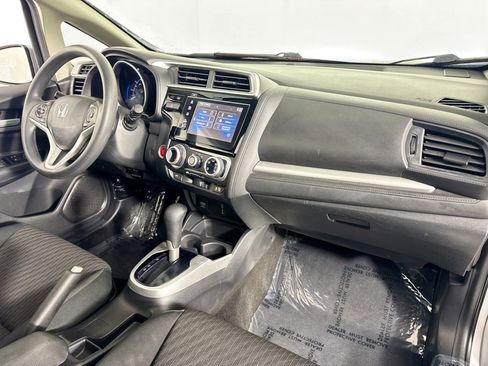 Used 2018 Honda Fit EX image 30