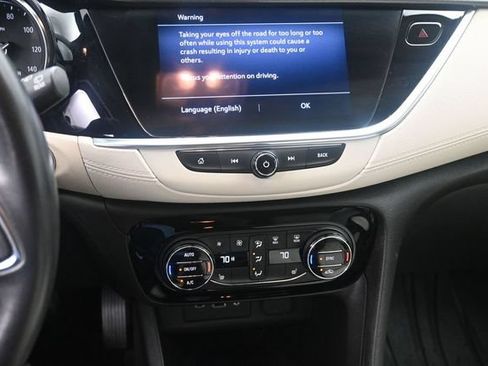 Used 2020 Buick Encore GX Select FWD image 13
