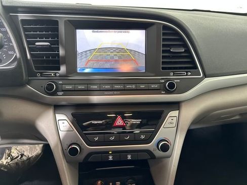 Used 2018 Hyundai Elantra SEL image 22