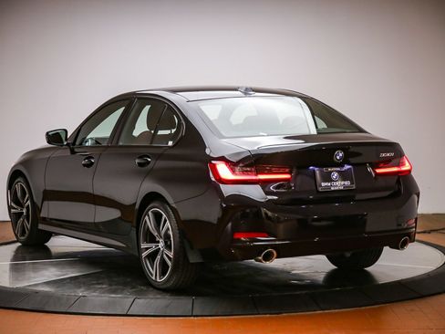 Used 2023 BMW 330i Sedan w/ Premium Package RWD image 2
