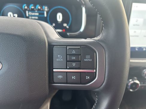 Used 2022 Ford F150 Lariat image 33