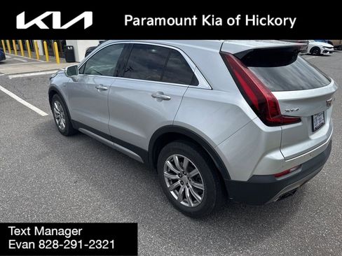 Used 2019 Cadillac XT4 Premium Luxury w/ Enhanced Visibility Package FWD image 4
