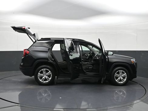 Certified 2023 GMC Terrain SLE w/ Driver Convenience Package AWD/4WD image 41