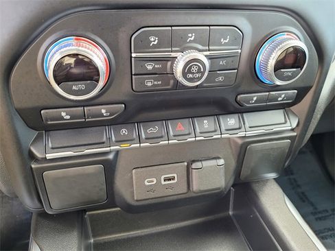 Used 2021 GMC Sierra 1500 Elevation w/ LPO, Elevation Black Package image 19