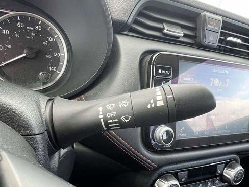 Certified 2025 Nissan Versa SR image 23