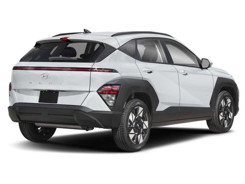 Used 2024 Hyundai Kona SEL image 2