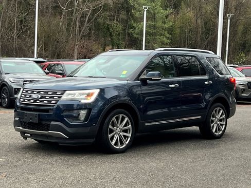 Used 2016 Ford Explorer Limited w/ Equipment Group 303A image 3
