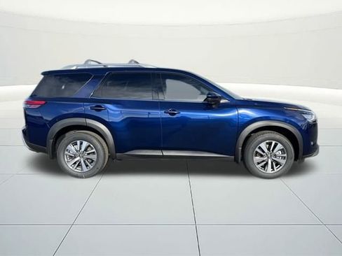 New 2025 Nissan Pathfinder SL w/ Lighting Package (N92) image 6