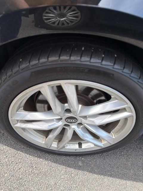 Used 2021 Audi A4 2.0T Premium w/ Convenience Package AWD/4WD image 13