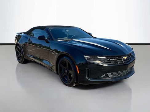 Used 2019 Chevrolet Camaro LT image 1