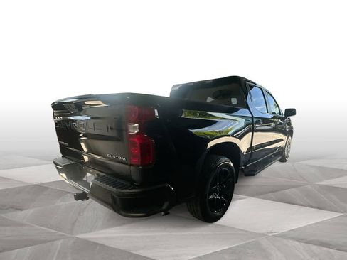 Used 2023 Chevrolet Silverado 1500 Custom RWD image 8