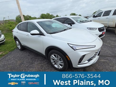 Certified 2024 Buick Envista Preferred w/ Convenience I Package image 1