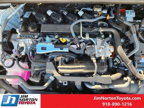 Used 2025 Toyota Prius Limited image 31