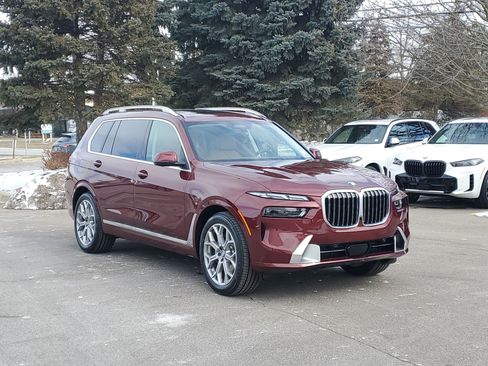 New 2026 BMW X7 xDrive40i w/ Executive Package image 4