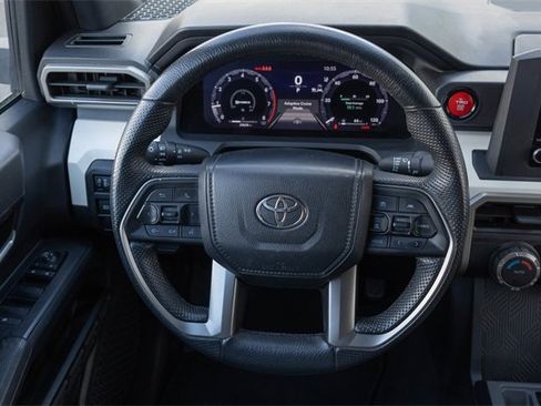 Used 2024 Toyota Tacoma TRD Off-Road image 22