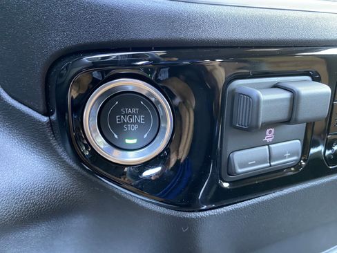 New 2026 Chevrolet Silverado 3500 High Country w/ High Country Premium Package AWD/4WD image 30