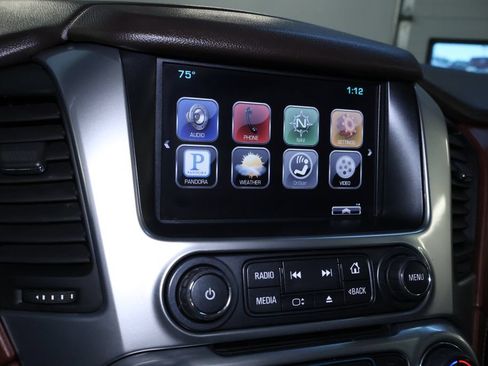 Used 2015 Chevrolet Tahoe LTZ AWD/4WD image 29