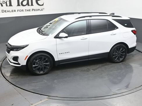 Certified 2024 Chevrolet Equinox RS FWD image 58