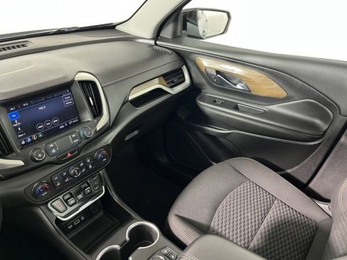 Used 2021 GMC Terrain SLE w/ Driver Convenience Package image 35
