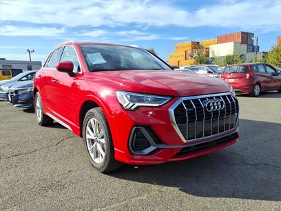 Used 2024 Audi Q3 2.0T Premium