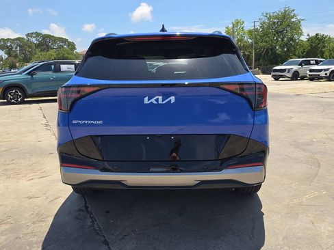 New 2026 Kia Sportage SX FWD image 7